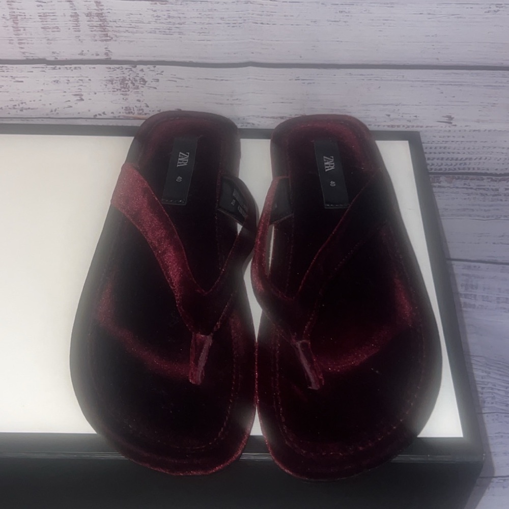 Zara Velvet Flip Flops